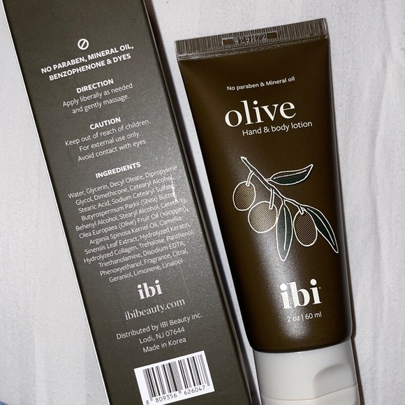 Lemon mint moisturizer hand body lotion NWT - Picture 2 of 2